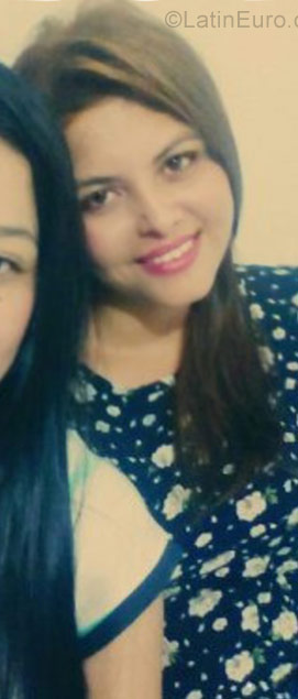 Date this georgeous Colombia girl Linda from Yopal CO23802