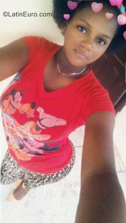 Date this georgeous Dominican Republic girl Yocasta01 from San Pedro De Macoris DO32296
