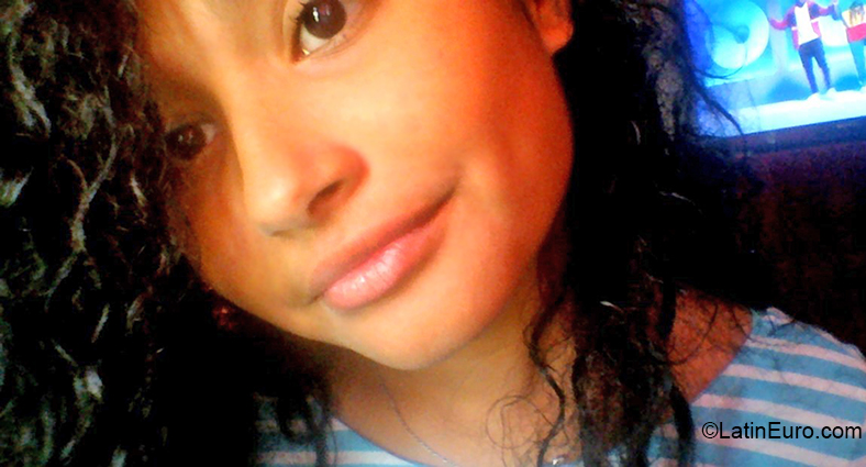 Date this delightful Costa Rica girl Janel from San Jose CR359