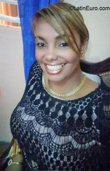 Date this passionate Dominican Republic girl Abby from Santo Domingo DO32461