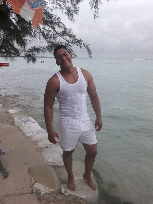 Date this young Dominican Republic man Samil from Valverde DO32474