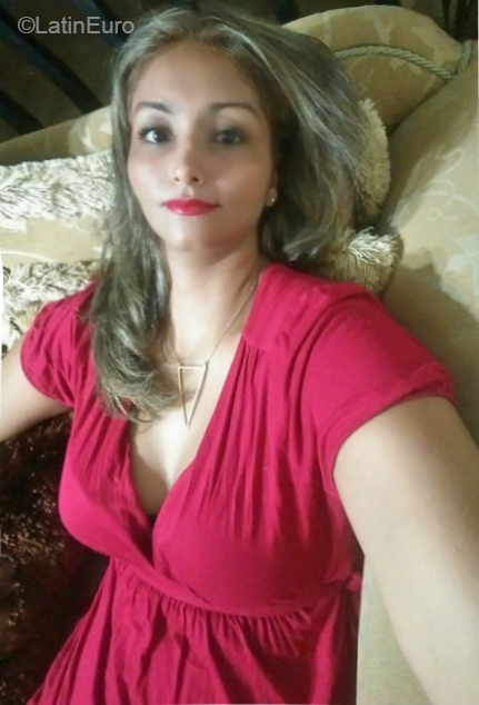 Date this athletic Colombia girl Diana from Cartagena CO23929
