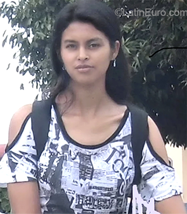 Date this delightful Colombia girl Claudia from Popayan CO24053