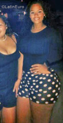 Date this hot Colombia girl Anyelis from Medellin CO24067