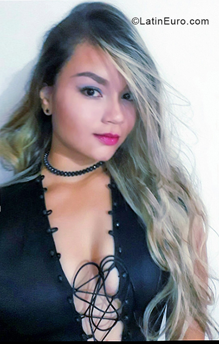 Date this delightful Colombia girl Alejandra from Villavicencio CO24078