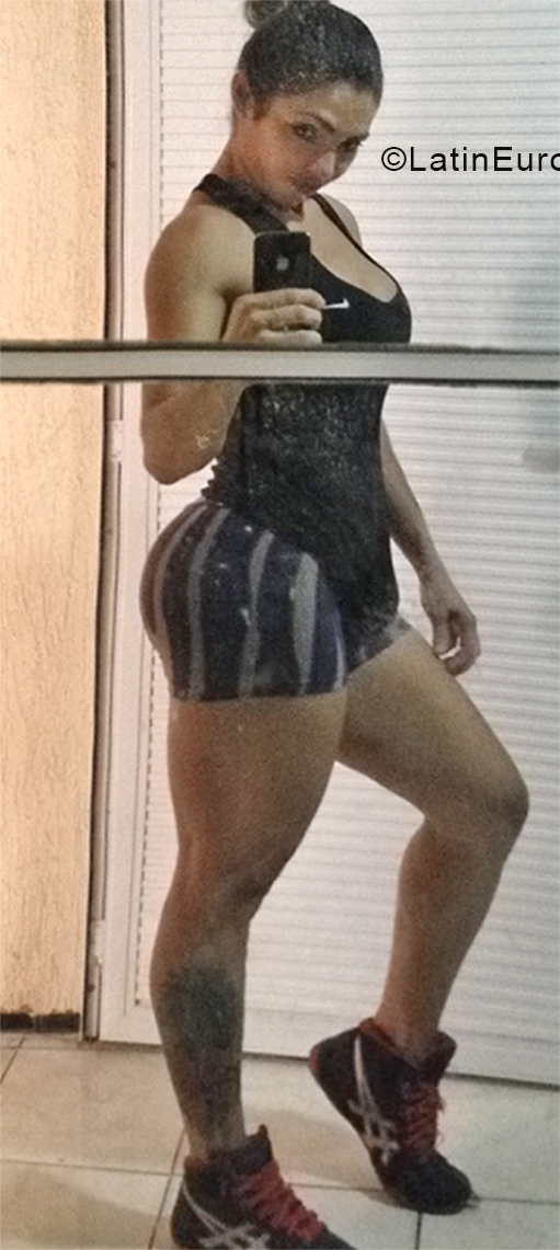 Date this hot Brazil girl Silvania from Fortaleza BR10602