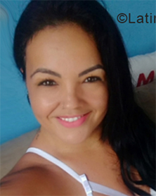 Date this delightful Brazil girl Tiania from Cariacica BR10606
