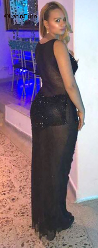Date this voluptuous Colombia girl Michel from Medellin CO24131