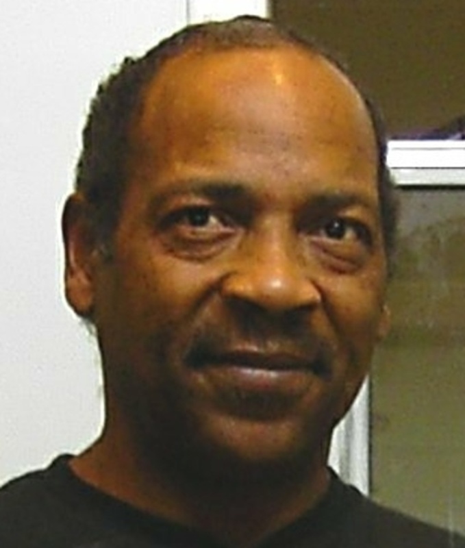 Date this beautiful United States man Cecilio from Staunton US19437