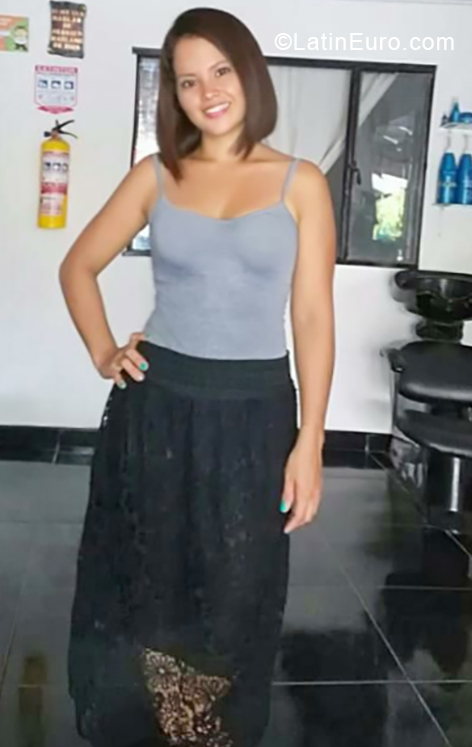 Date this sensual Colombia girl Maria from Bogota CO24149