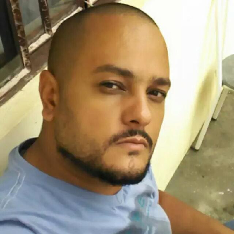 Date this hot Brazil man Bruno from Curitiba BR10632