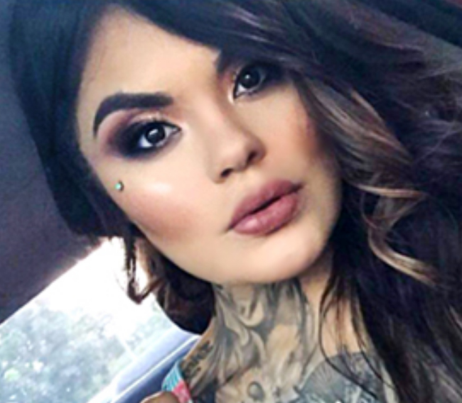 Date this gorgeous Colombia girl Valentina from Medellin CO24273