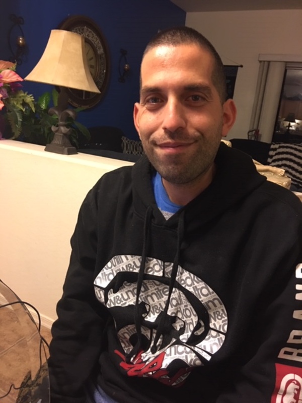 Date this attractive United States man AlbertLuis from Maricopa US19495