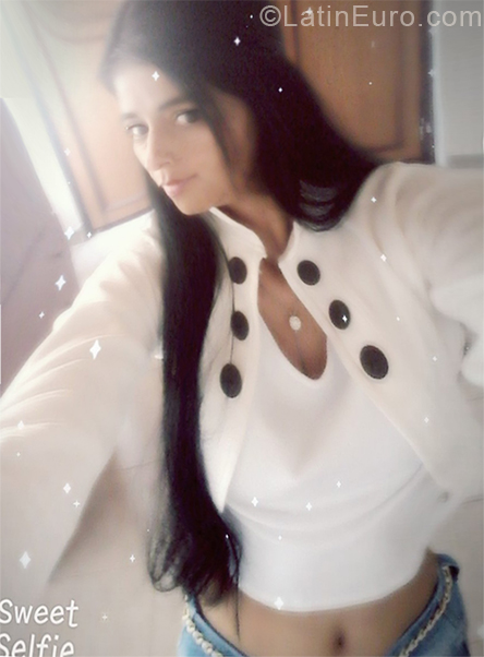 Date this young Colombia girl Patty from Chia CO25178