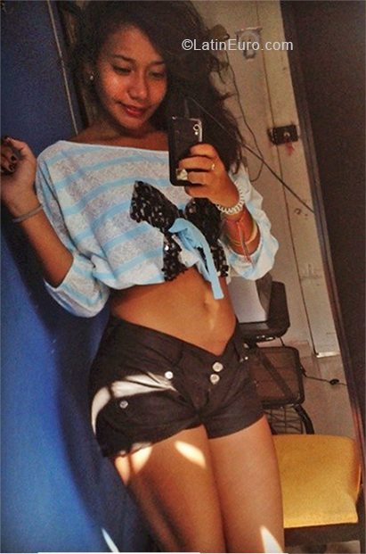 Date this charming Venezuela girl Katherine from Maracaibo VE2364