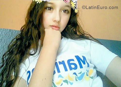 Date this hard body Nicaragua girl Dayanira from Managua NI212