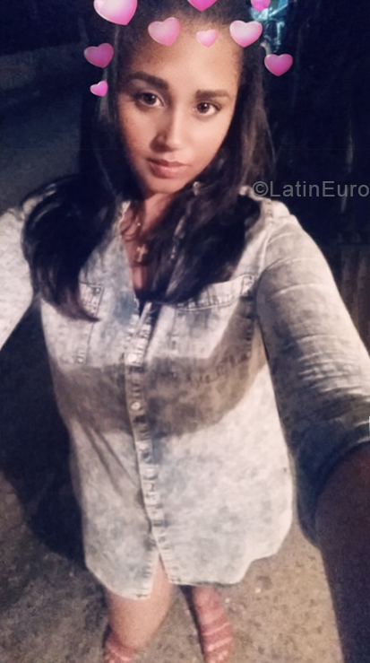 Date this stunning Dominican Republic girl Patricia from Puerto plata DO33252