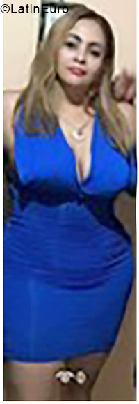 Date this georgeous Dominican Republic girl Maria from Santo Domingo DO33261