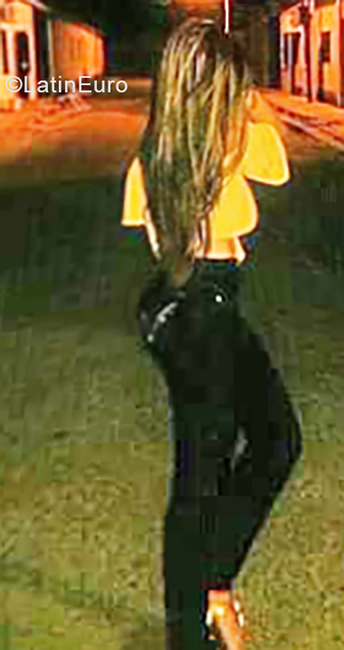 Date this athletic Venezuela girl Majohe from Guarico VE1950