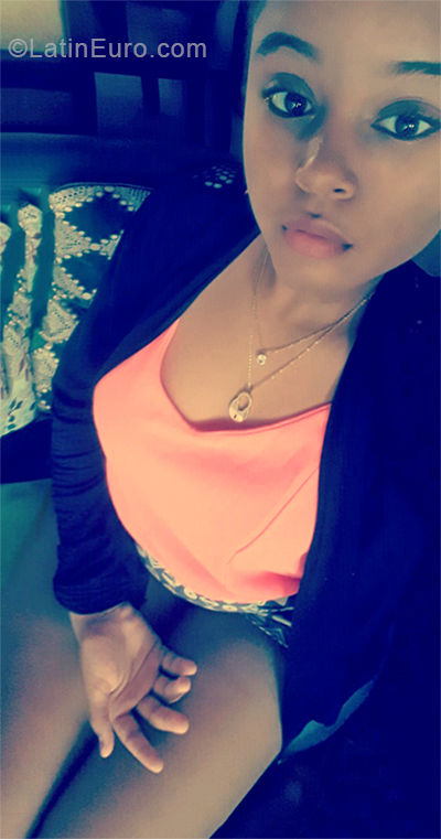 Date this good-looking Dominican Republic girl Ruby from Santo Domingo DO33344