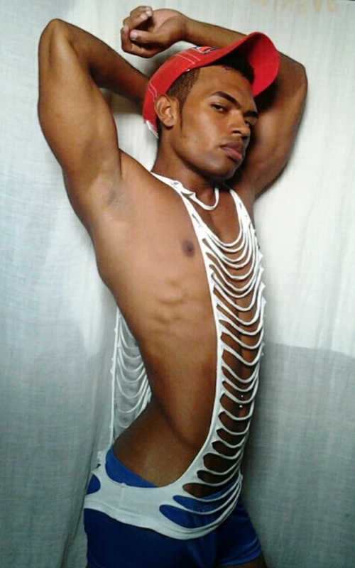 Date this cute Cuba man PatrickLooking from Santiago De Cuba CU430