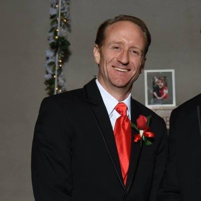 Date this hard body United States man Aaron from Des Moines US19647