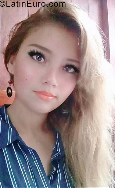 Date this delightful Peru girl Ema from Trujillo PE1318