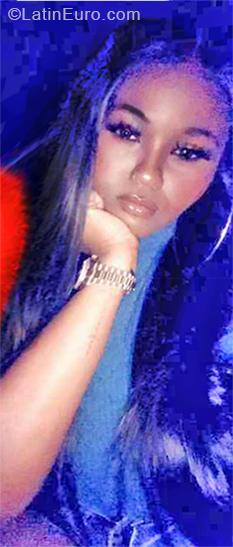 Date this good-looking Jamaica girl Shay from Kingston JM2605