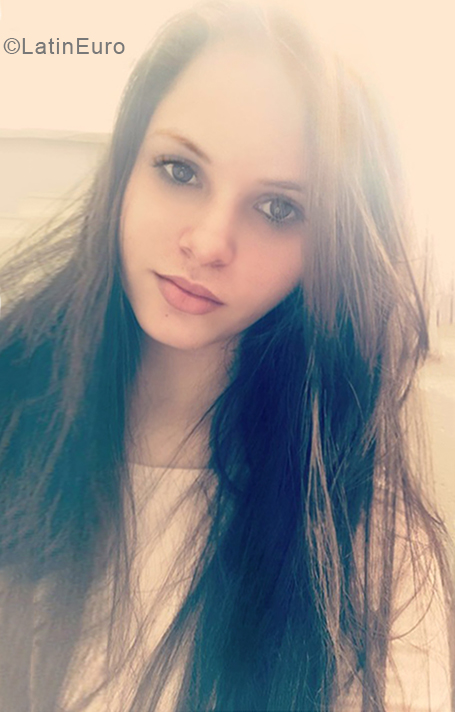 Date this beautiful Dominican Republic girl Madelin from Mao DO33592