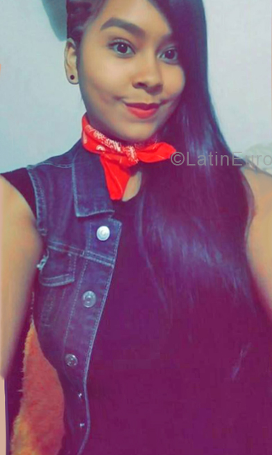 Date this hot Colombia girl Yeral from Medellin CO24797