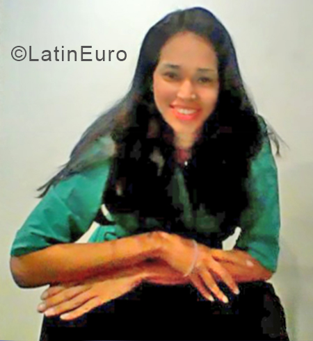 Date this lovely Venezuela girl Carmen from Anzoategui VE2106