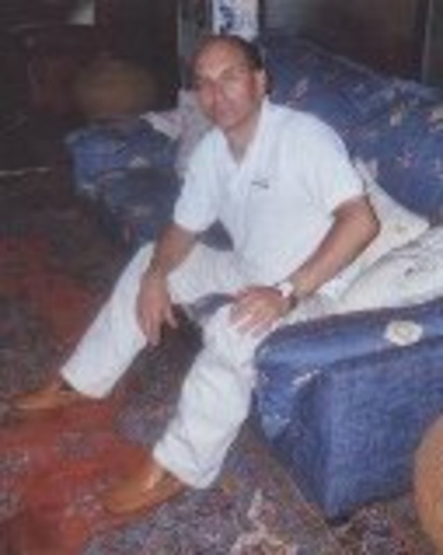 Date this voluptuous Spain man Arsenio from Navalcarnero ES451