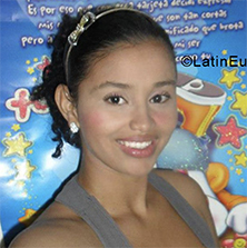 Date this sensual Colombia girl Mariana from Medellin CO24889