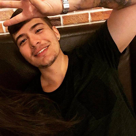 Date this charming Colombia man Juane from Medellín CO24989