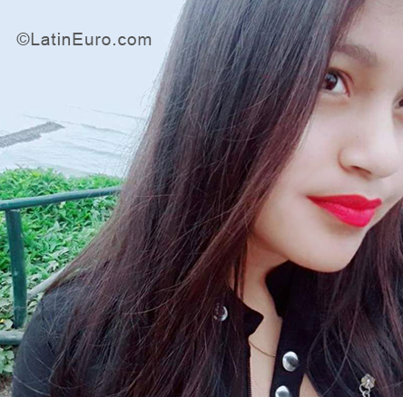 Date this stunning Peru girl Leticia from Trujillo PE1352
