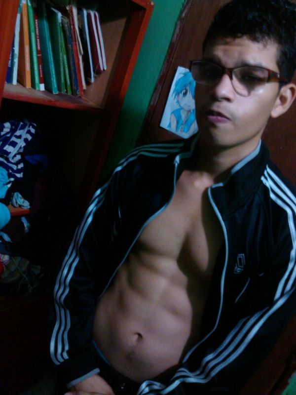 Date this exotic Venezuela man Andri from Caracas VE2214