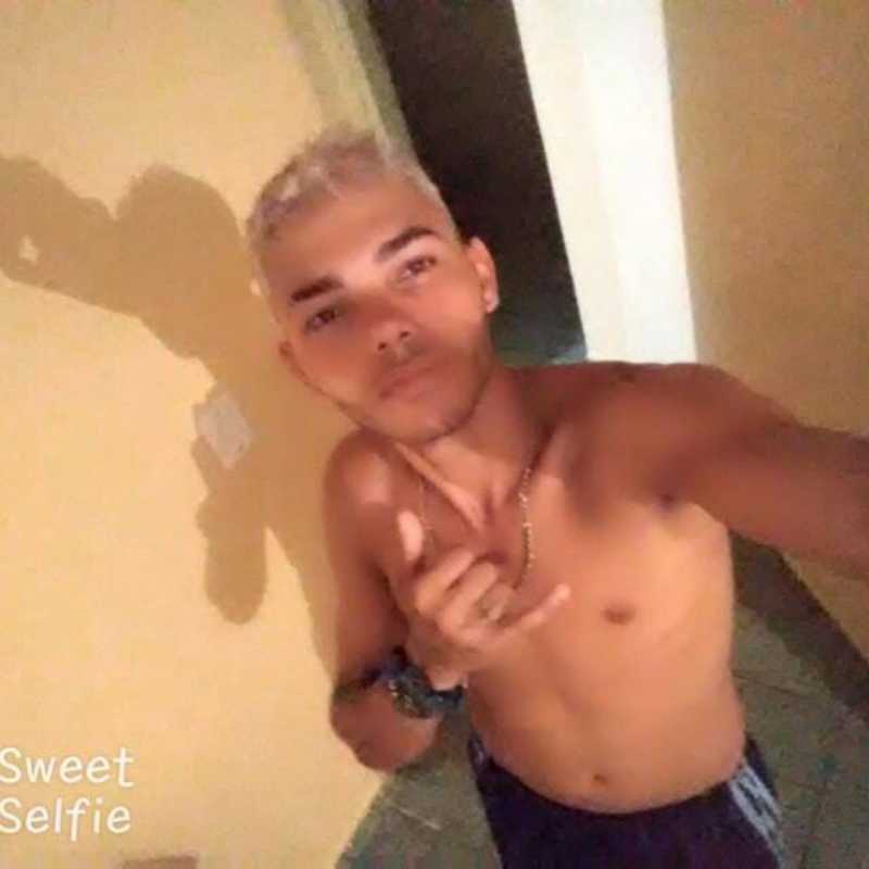 Date this cute Brazil man Edmilson from Iapu BR10802