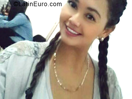 Date this beautiful Venezuela girl Oriana from Maturin VE2257