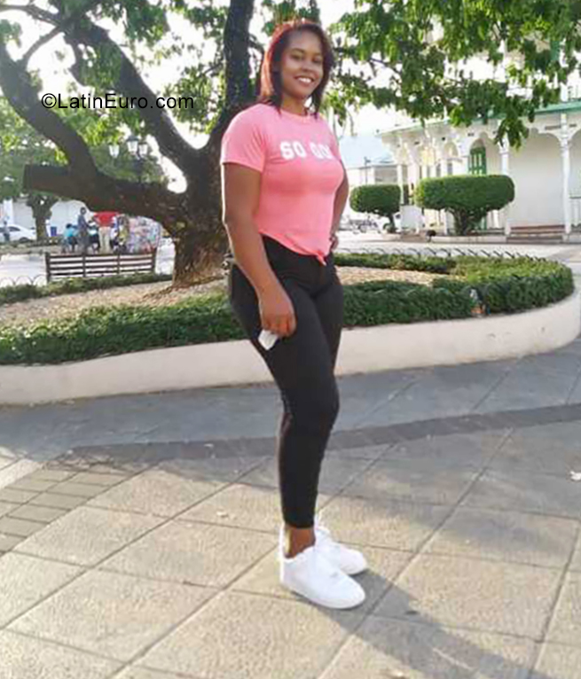 Date this stunning Dominican Republic girl Carmen from Puerto Plata DO34414