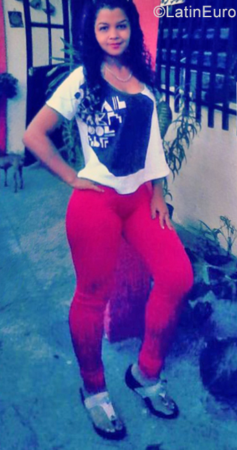 Date this funny Venezuela girl Odaye from San Felipe VE2267