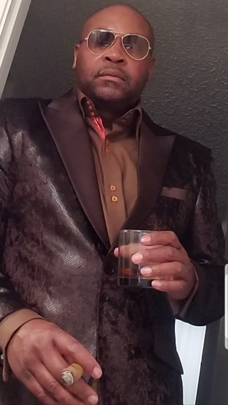 Date this gorgeous United States man Hbombr from Dallas US19877