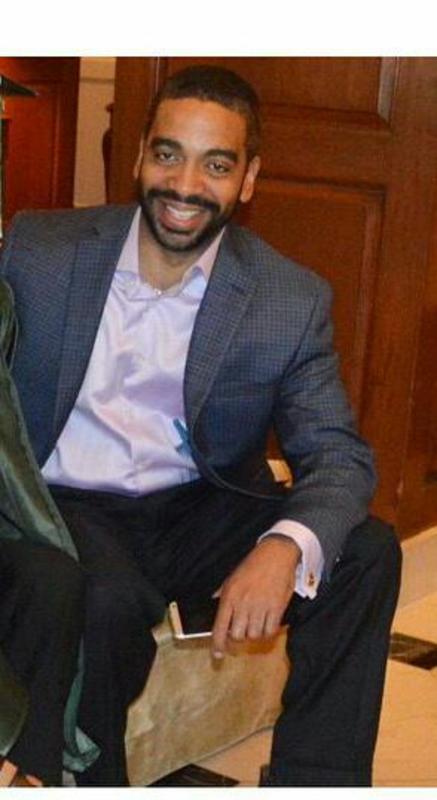 Date this hard body United States man SoldierfortheLo from Novi US19932