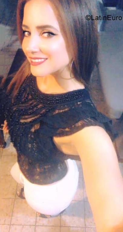 Date this attractive Dominican Republic girl Raquel from Santiago DO34713