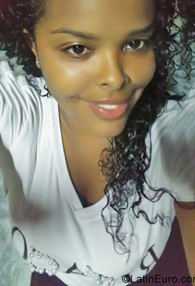 Date this sultry Dominican Republic girl La negra from Puerto Plata DO34796