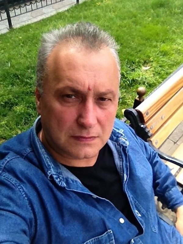 Date this happy Turkey man Fikoistanbul34 from Istanbul TR102