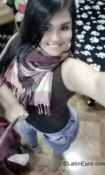 Date this hard body Peru girl Solange from Lima PE1392