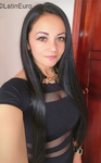 fun Colombia girl Pao from Bogota CO25433