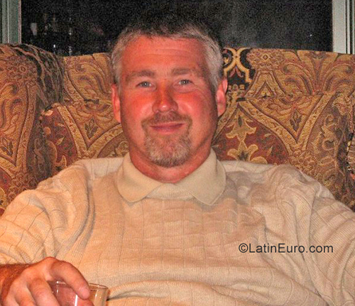 Date this funny United States man Dominic from Gretna US20010