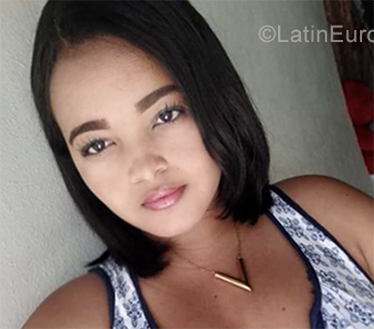 Date this gorgeous Dominican Republic girl Karelen from  DO34976