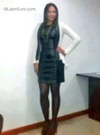 happy Colombia girl Yira from Bogota CO25478